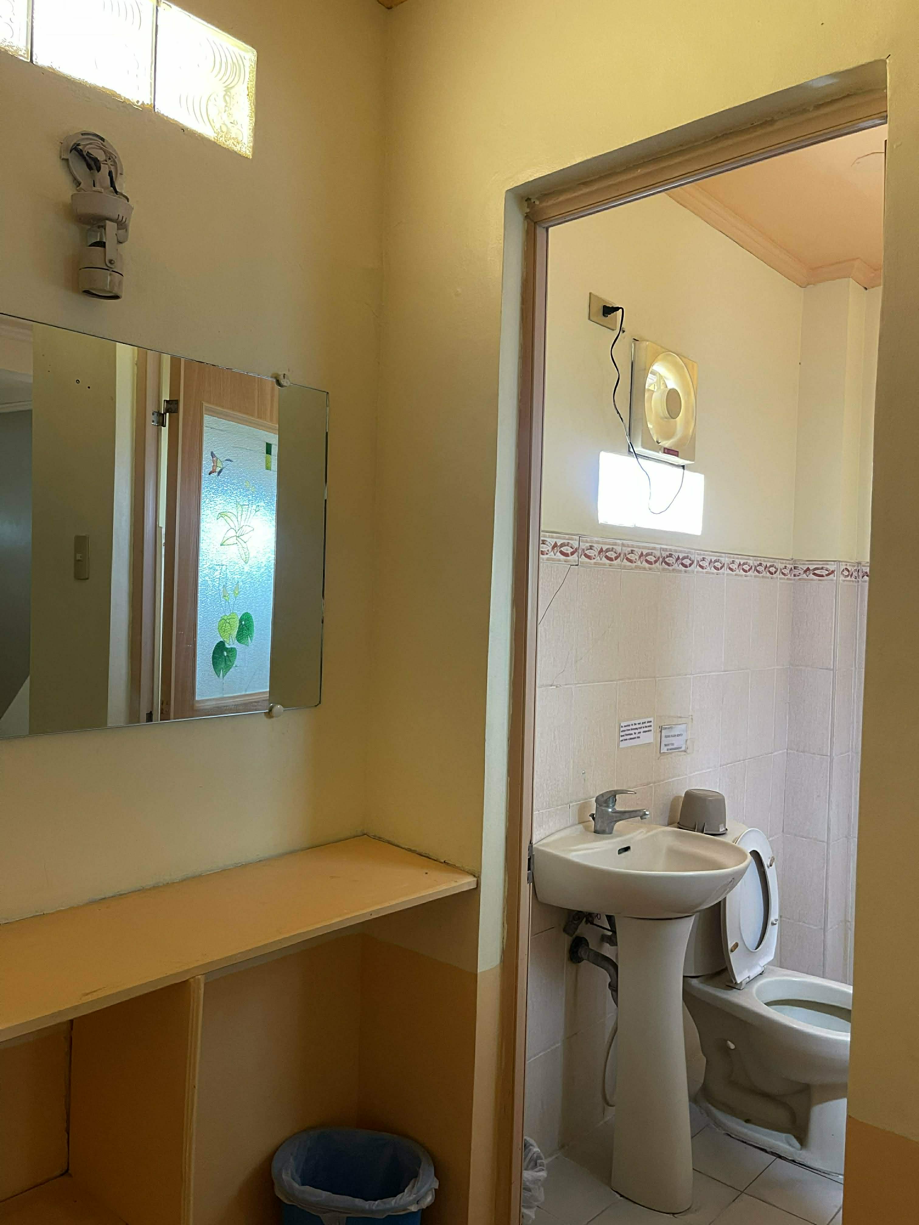 Executive Room 5